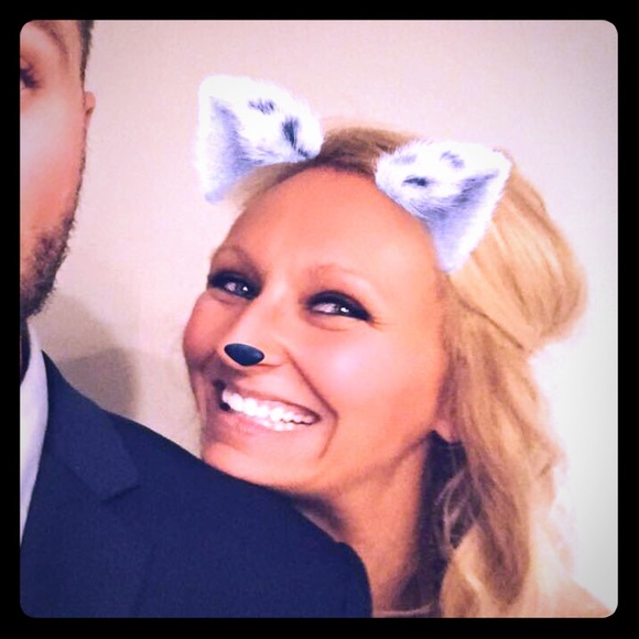 Hi! Welcome to my page! - Picture 3 of 5